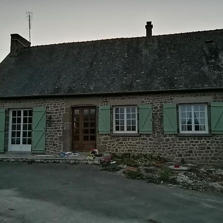 Gite De La Vairie Larchamp エクステリア 写真