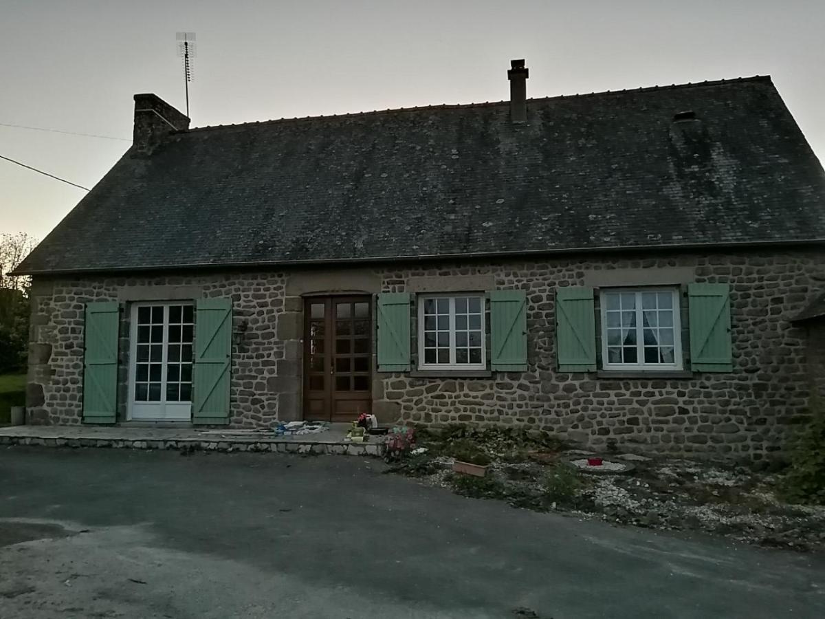 Gite De La Vairie Larchamp エクステリア 写真
